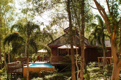 Traeng Trayueng Resort | Kirirom Hillside Resort