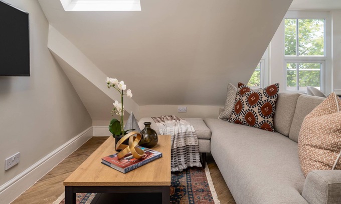 Harrogate Apartment | Kist Accommodates - Hughenden Loft