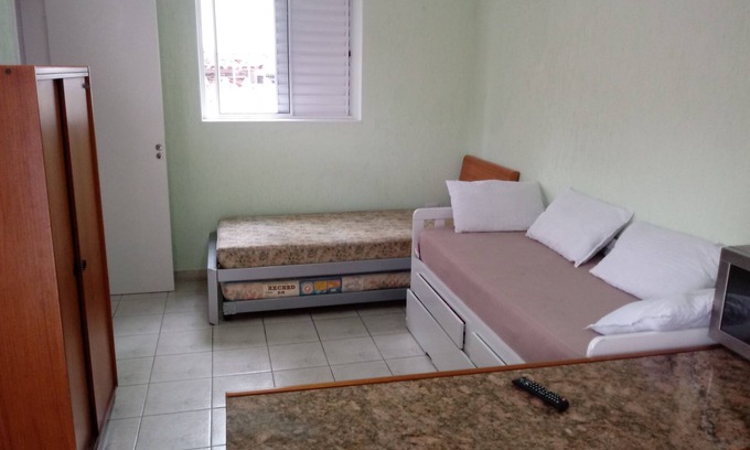 Vila Clementino Apartment | Kit Net (2) Private Newly refurbished. with garage for small or medium-sized car.