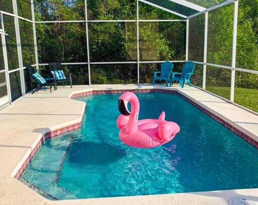 Lindfields House | Kitty's Mouse Escape