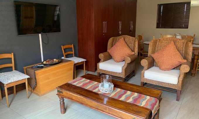 Bloemfontein House | Kleinbos self catering