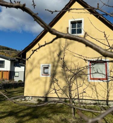Gmuend in Kaernten House | Kleines Häuschen im Tauernstädtchen Gmünd