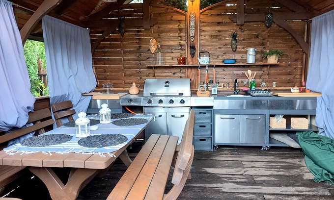 Nowa Wies House | Klimatyczny dom z ładnym ogrodem, 400 m od wody.nPrzyjazny zwierzętom.