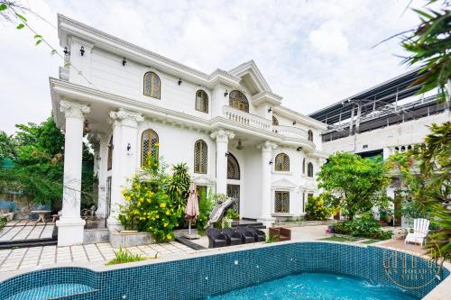 Thao Dien Villa | KN Palace - Venuestay