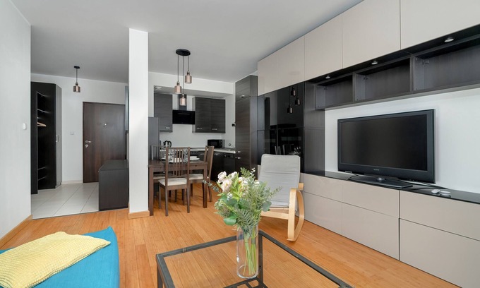 Jezyce Apartment | Kościelna 33a | elevator, Smart Tv| Poznań