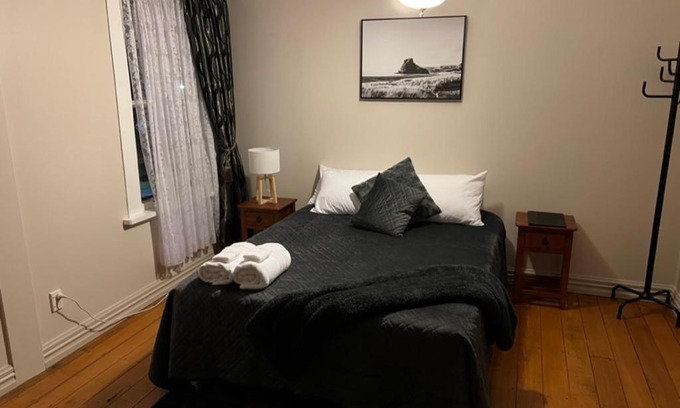 Kohatu Bed & Breakfast | Kohatu Flat Rock Cafe, Bar and B&B