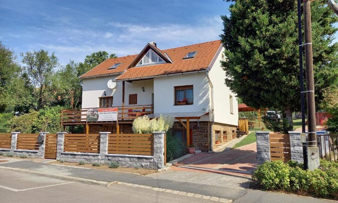 Tihany Apartment | Koko Apartman