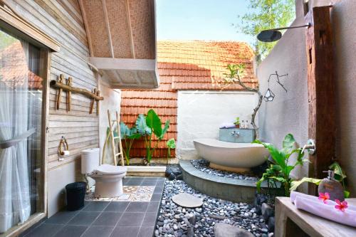 Sampalan House | Kompyang Cottage