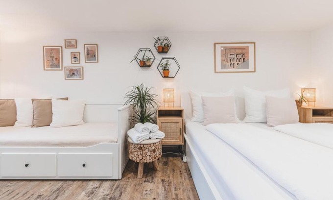 Cesky Krumlov Apartment | Konekt Apartment