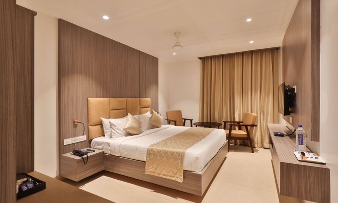 Karur Hotel | Kongu Residency