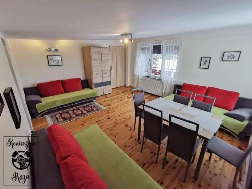 Bierutowice Apartment | Koniecznie Róża
