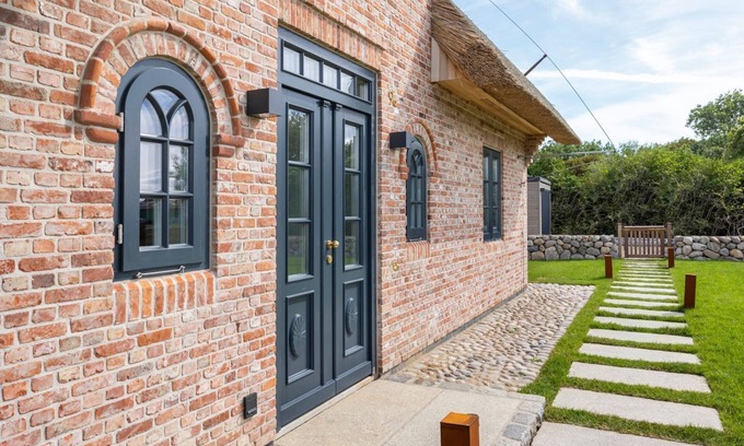 Westerland House | Koptainshüs South - Character. Luxury. Thatch.