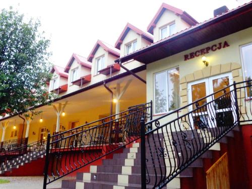 Leznica Wielka-Osiedle Hotel | Korona Palace