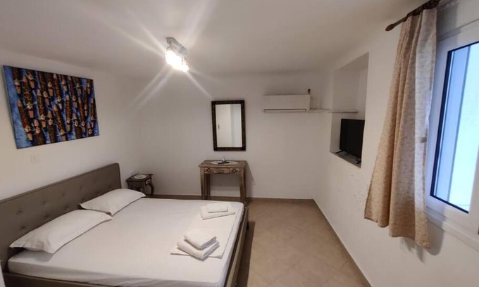 Keratsinion Apartment | Kostas' House