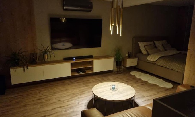 Banska Bystrica District Apartment | Krásný apartman s vybavením a bezplatným parkovanim