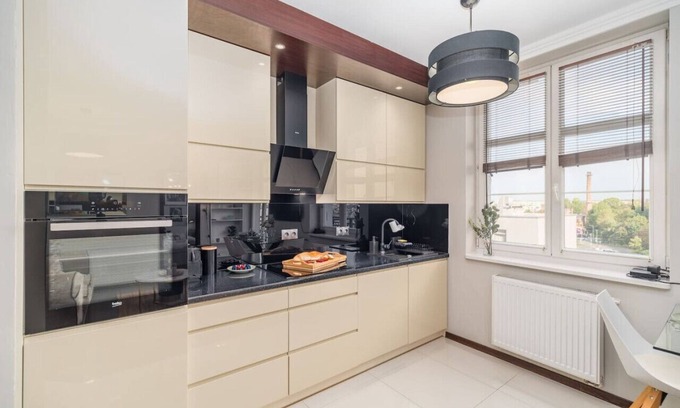 Pradnik Bialy Apartment | Kraków Cezar Apartment - 7th Floor, Balcony, A/C - by Rentujemy