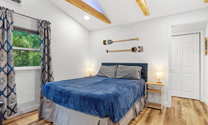 Deltona Lakes Apartment | Krater Key Lake House