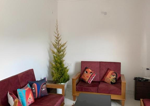 Bhowali House | Krishna Cottage