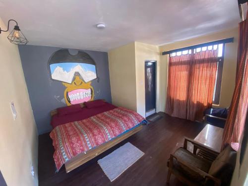 Old Manali House | Krishna Guesthouse by AttiC Monkey, Old manali next to Drifters cafe