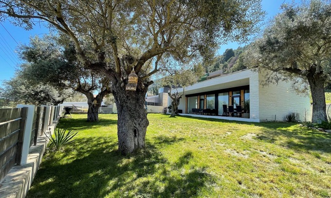Vourvourou Villa | Krum's Little Secret Villa