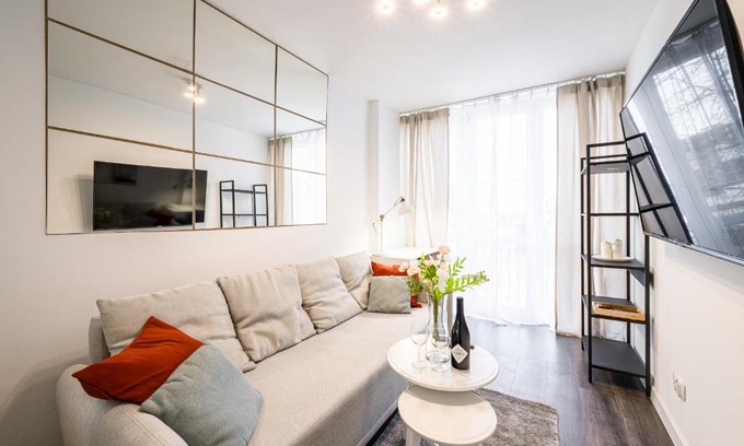 Krzyki Apartment | Krzyki Apt - Two Bedrooms, Workspaces - By Rentujemy
