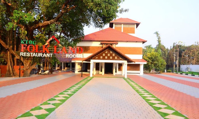 Mangattuparambu Hotel | KTDC Folk Land, Parassinikadavu