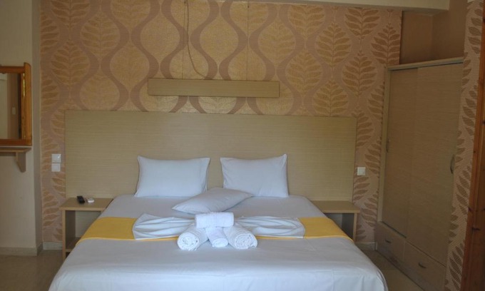 Paralia Pantaleimonos Apartment | Ktima Garas