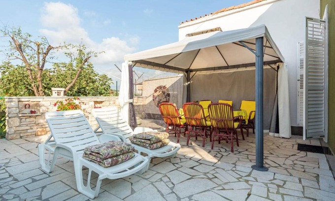 Gregovica Apartment | Kuća za odmor Lucy