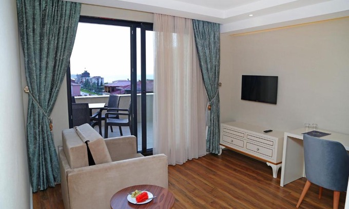 Gulyalı Hotel | Kubaliç Hotel