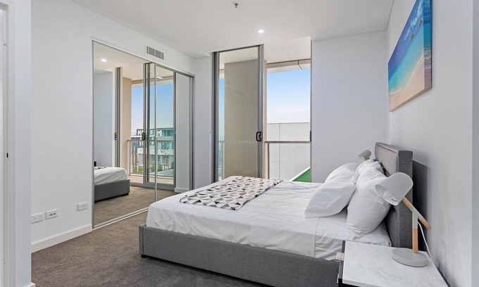 Mascot Apartment | KULA - Premium Two Bed Apt Mascot