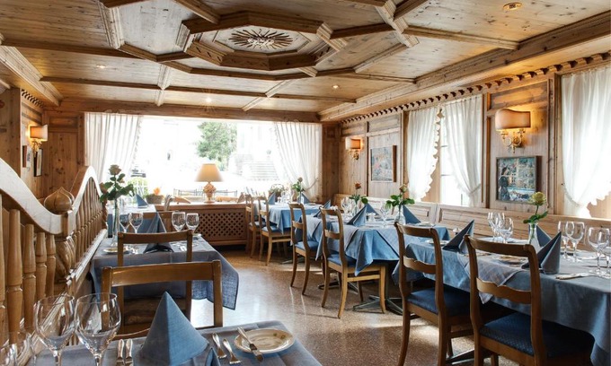 Einsiedeln Hotel | KunstHotel Linde Garni
