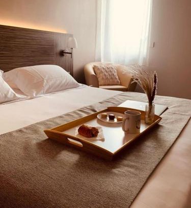 Albaret-Sainte-Marie Hotel | Kyriad Saint Chély d'Apcher - Aire de la Lozère