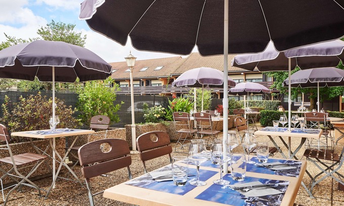 Tarbes Hotel | Kyriad Tarbes - Bastillac