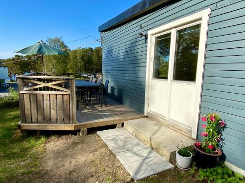Lokholmen Apartment | Lägenhet i Hällestrand Semesterby, Laxen