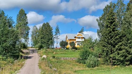 Arjang Apartment | Lövåsängen
