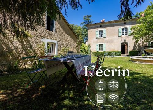 Peyregoux House | L'Écrin - Maison de Campagne dans un Parc arboré