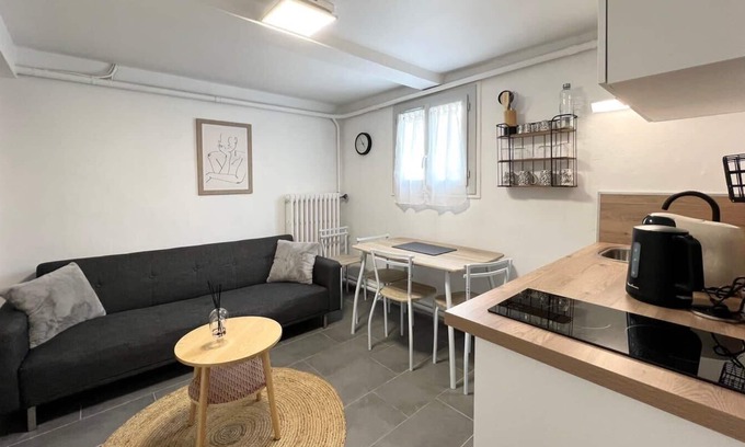 Poitiers Apartment | L'évasion Poitevine - T2 entièrement rénové