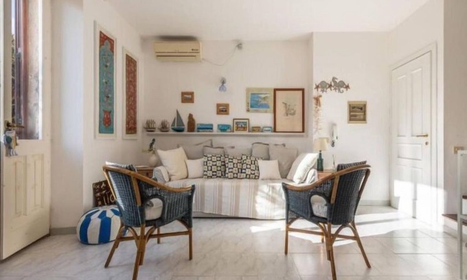 Carloforte Apartment | L'appartamento nel Corso by Interhome