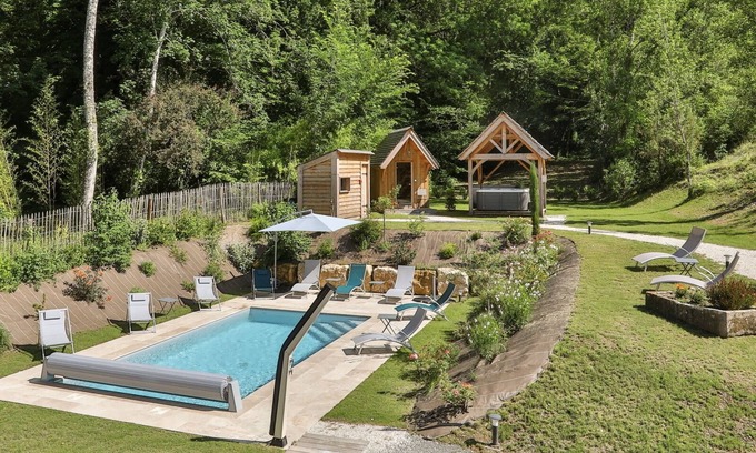 Castels et Bezenac Hotel | L'Atelier d'Epicure - Logis