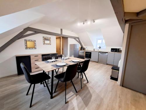 Centre-ville rive gauche Apartment | L'Attique, confort, aéré, centre-ville, Netflix