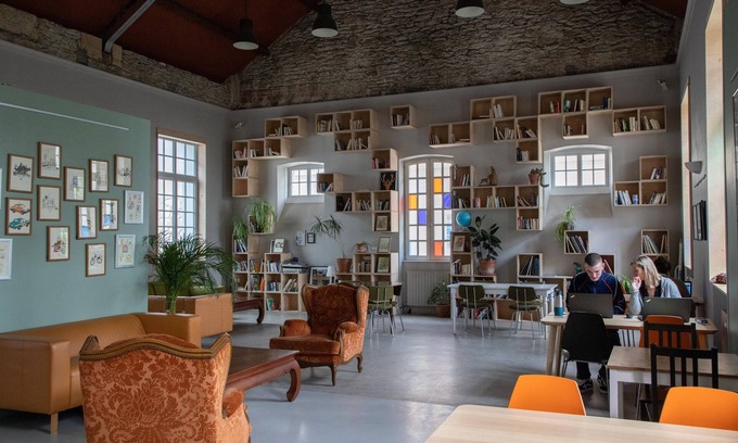 Cherbourg-en-Cotentin House | L'Autre Lieu