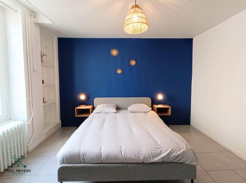 Nevers Apartment | L'escabalt - jardin privé