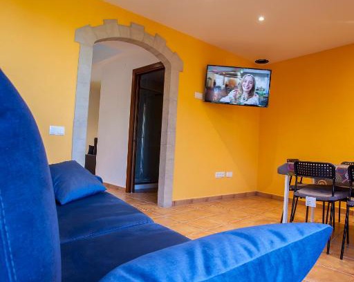 Santa Maria de Corco Apartment | L'Esquirol de L'Esquirol