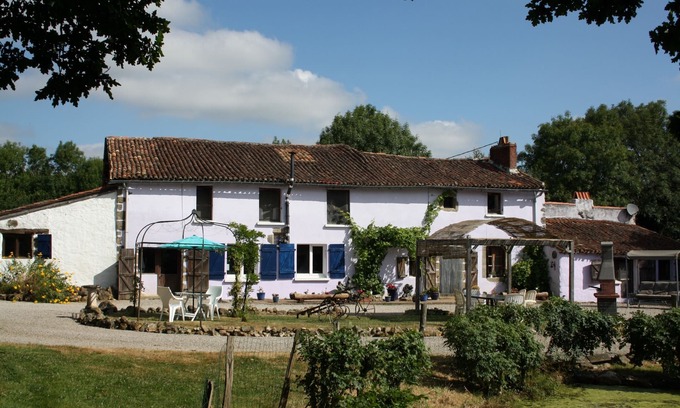 Saint-Martin-du-Fouilloux Other | L'Etable (2 Bedrooms, Sleeps 4/6) 1 of 2 gites in16thC Farmhouse with Pool