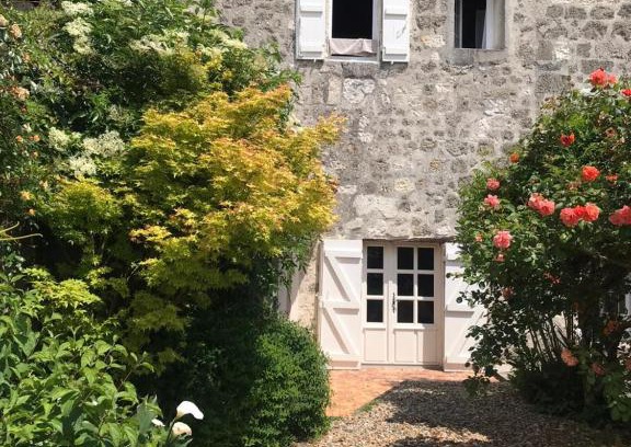 Montagnac-sur-Auvignon Bed & Breakfast | L'Horizon de Marianne