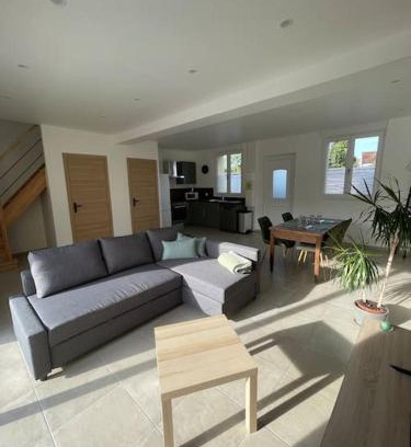 Isbergues Apartment | L'Impasse Maison avec Jardin