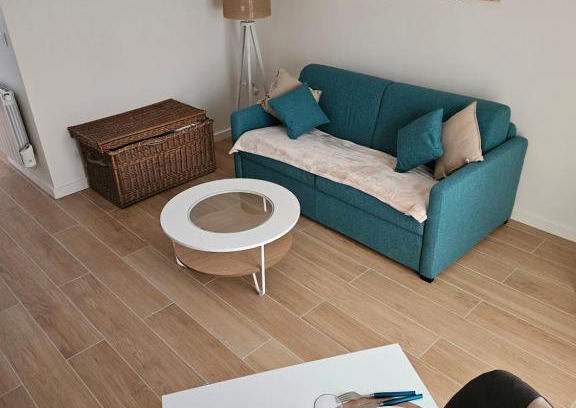 Oyonnax Apartment | L'oasis d'Anatole
