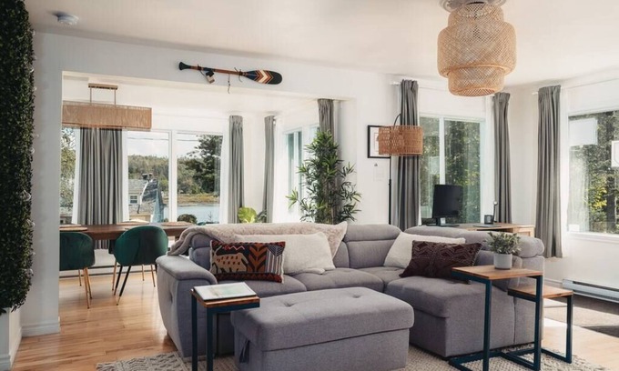 Chertsey Ski Chalet | L'Okitaskami. Spa,Lake access.