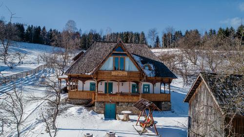Borsa House | La bujda lu mosu