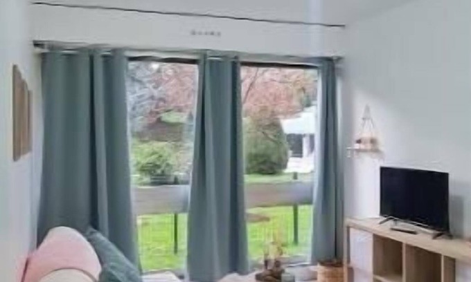 Le Chesnay Apartment | La Bulle